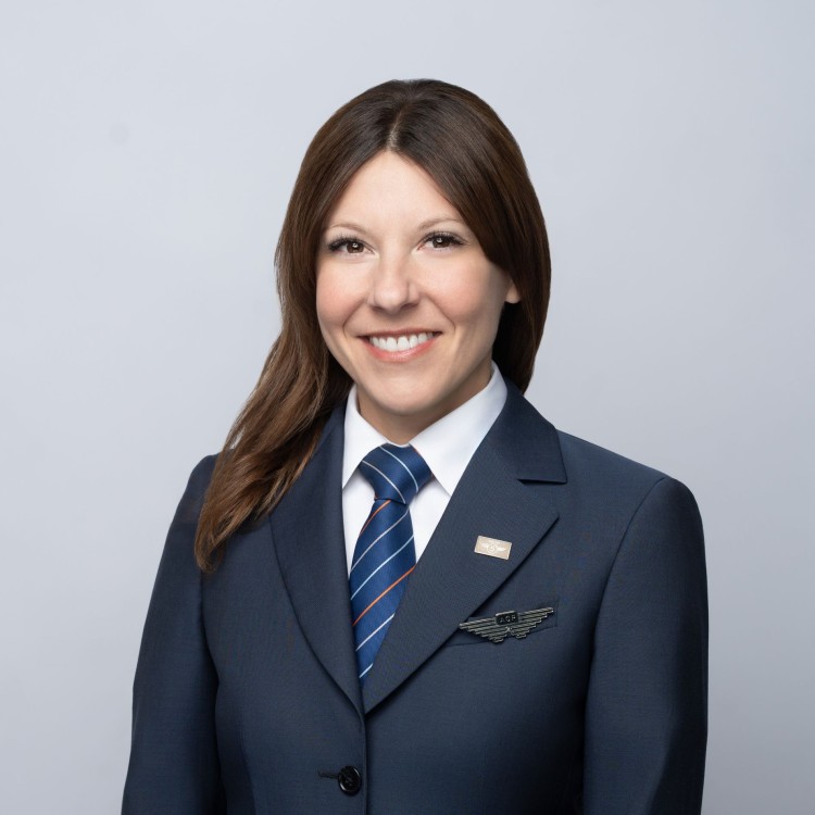 Elizabeth Mitches